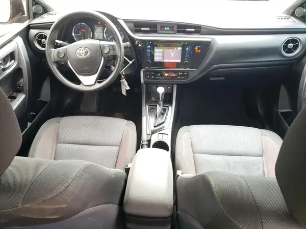 5YFBURHE6KP932049 2019 TOYOTA COROLLA - Image 8