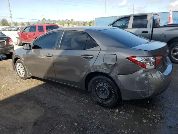 5YFBURHE6KP933542 2019 TOYOTA COROLLA - Image 2