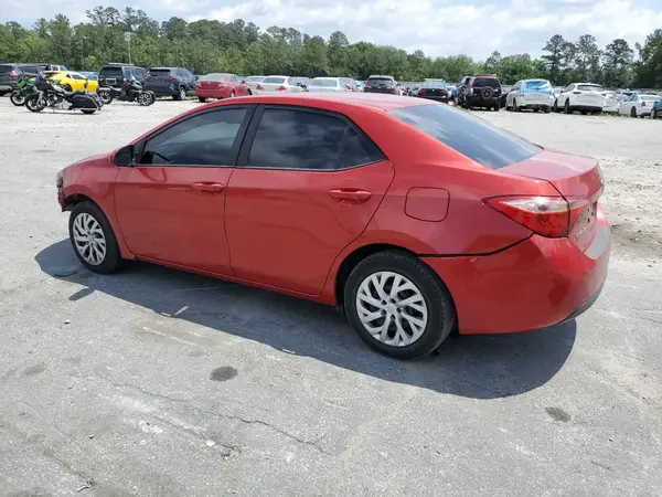 5YFBURHE6KP939065 2019 TOYOTA COROLLA - Image 2