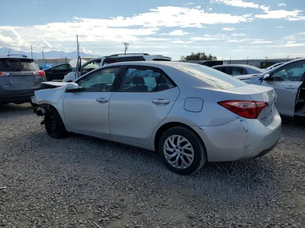 5YFBURHE6KP939275 2019 TOYOTA COROLLA - Image 2