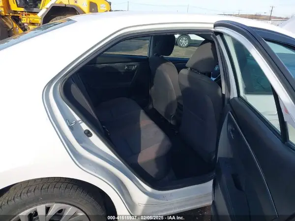 5YFBURHE6KP941026 2019 TOYOTA COROLLA - Image 8