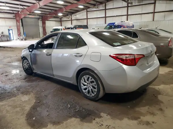 5YFBURHE6KP941110 2019 TOYOTA COROLLA - Image 2