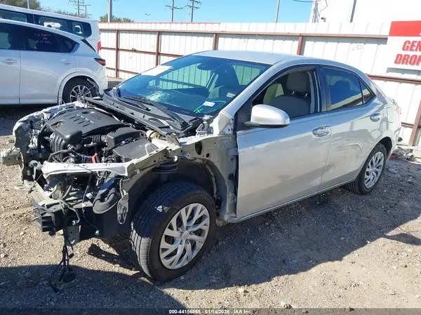 5YFBURHE6KP942029 2019 TOYOTA COROLLA - Image 2