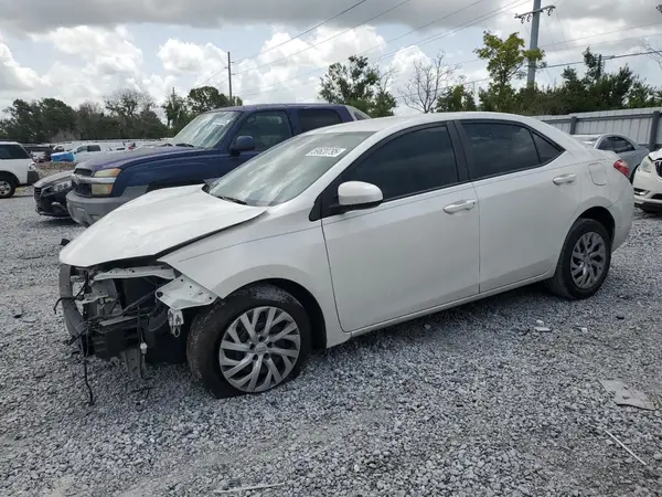5YFBURHE6KP945688 2019 TOYOTA COROLLA - Image 1