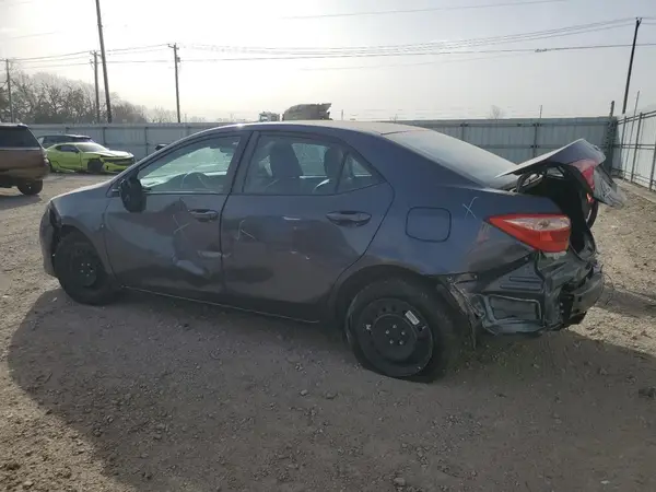 5YFBURHE6KP949417 2019 TOYOTA COROLLA - Image 2