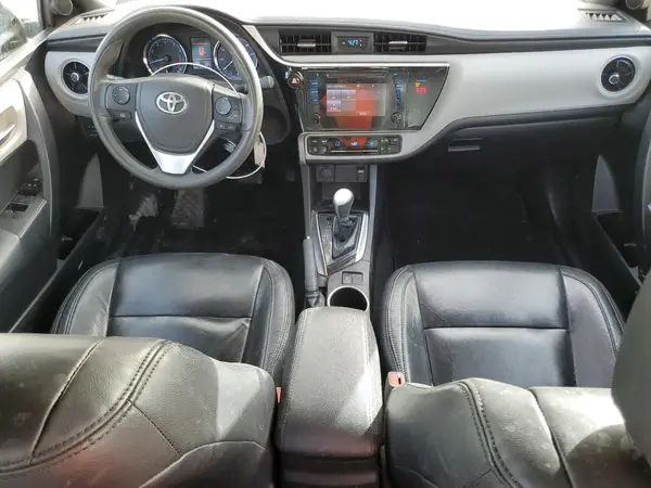 5YFBURHE6KP949417 2019 TOYOTA COROLLA - Image 8