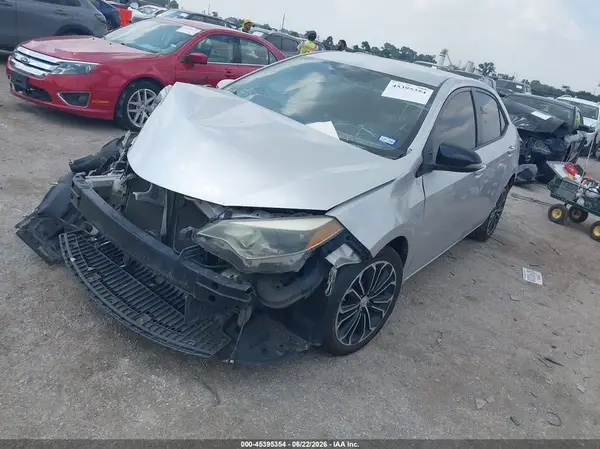 5YFBURHE7GP371982 2016 TOYOTA COROLLA - Image 2