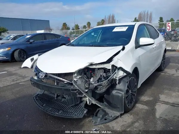 5YFBURHE7GP372906 2016 TOYOTA COROLLA - Image 2