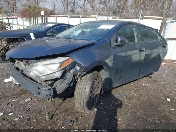 5YFBURHE7GP373442 2016 TOYOTA COROLLA - Image 2