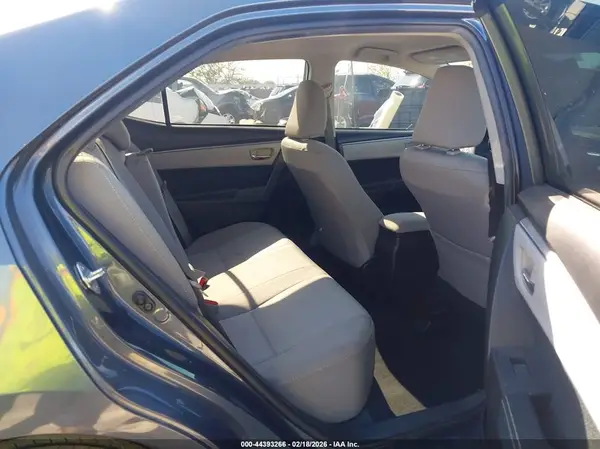 5YFBURHE7GP375045 2016 TOYOTA COROLLA - Image 8
