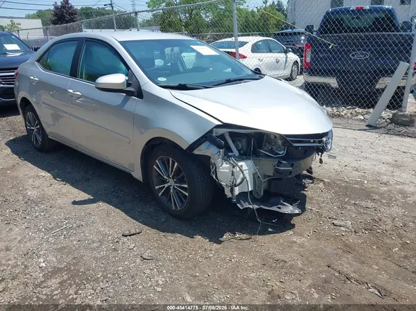 5YFBURHE7GP379905 2016 TOYOTA COROLLA - Image 1