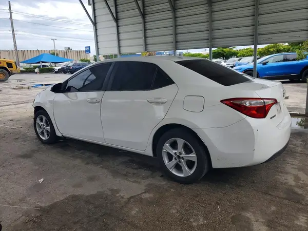 5YFBURHE7GP380438 2016 TOYOTA COROLLA - Image 2