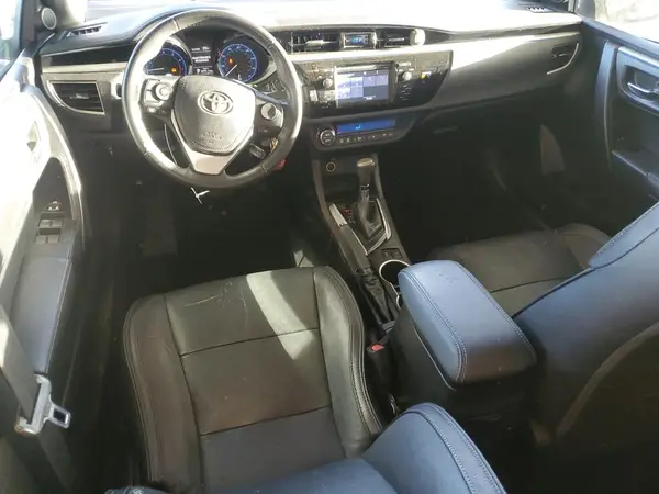 5YFBURHE7GP390211 2016 TOYOTA COROLLA - Image 8
