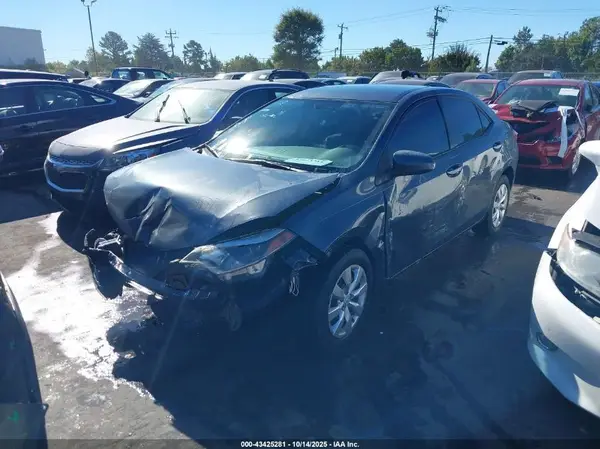 5YFBURHE7GP390693 2016 TOYOTA COROLLA - Image 2