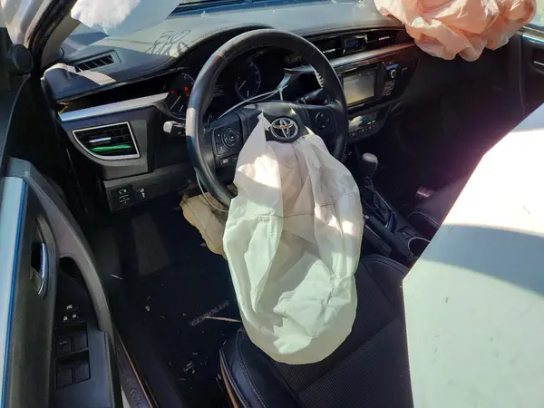 5YFBURHE7GP391911 2016 TOYOTA COROLLA - Image 8