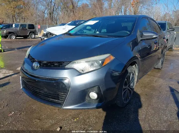 5YFBURHE7GP394128 2016 TOYOTA COROLLA - Image 2