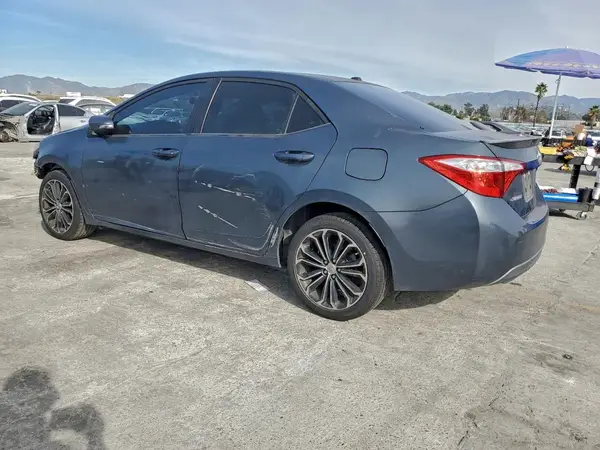 5YFBURHE7GP400106 2016 TOYOTA COROLLA - Image 2