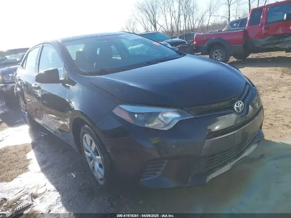 5YFBURHE7GP422140 2016 TOYOTA COROLLA - Image 1