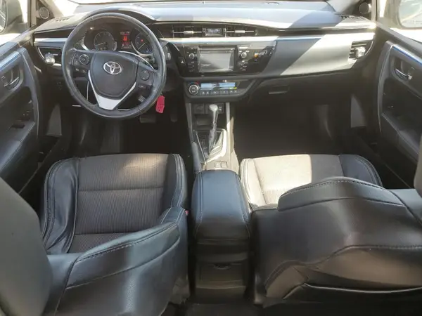 5YFBURHE7GP424325 2016 TOYOTA COROLLA - Image 8