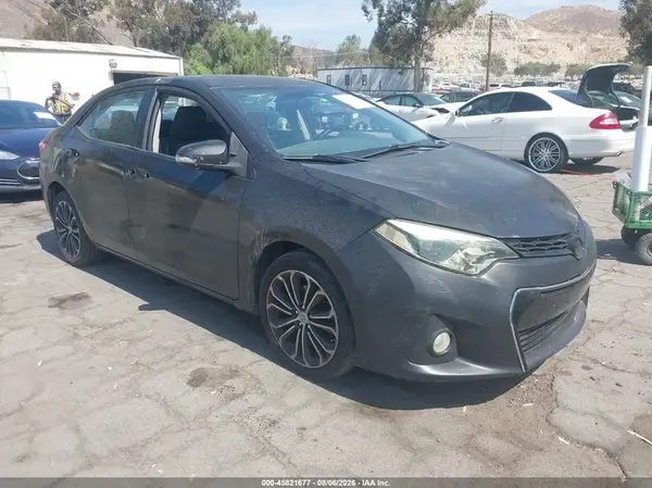 5YFBURHE7GP429296 2016 TOYOTA COROLLA - Image 1