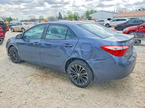 5YFBURHE7GP445904 2016 TOYOTA COROLLA - Image 2