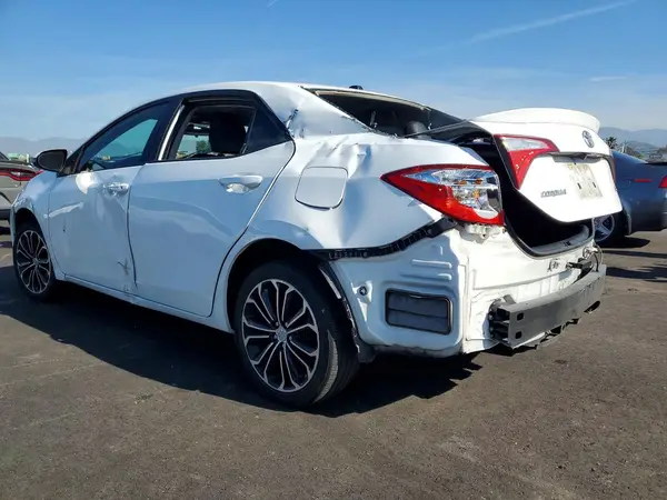5YFBURHE7GP446714 2016 TOYOTA COROLLA - Image 2