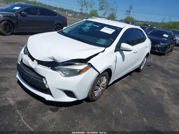 5YFBURHE7GP454859 2016 TOYOTA COROLLA - Image 2