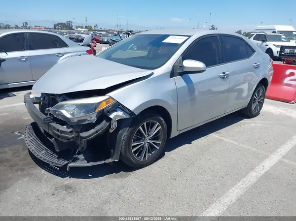 5YFBURHE7GP456577 2016 TOYOTA COROLLA - Image 2