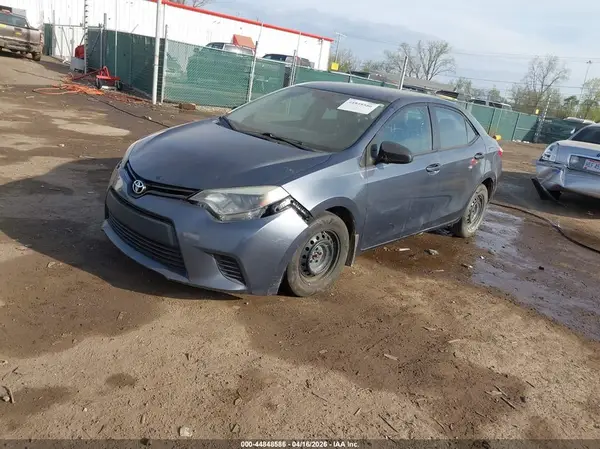 5YFBURHE7GP468339 2016 TOYOTA COROLLA - Image 2