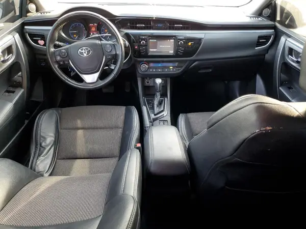 5YFBURHE7GP476070 2016 TOYOTA COROLLA - Image 8