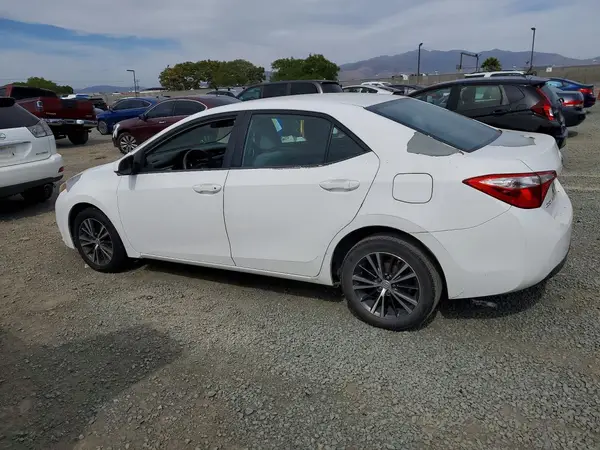 5YFBURHE7GP477610 2016 TOYOTA COROLLA - Image 2