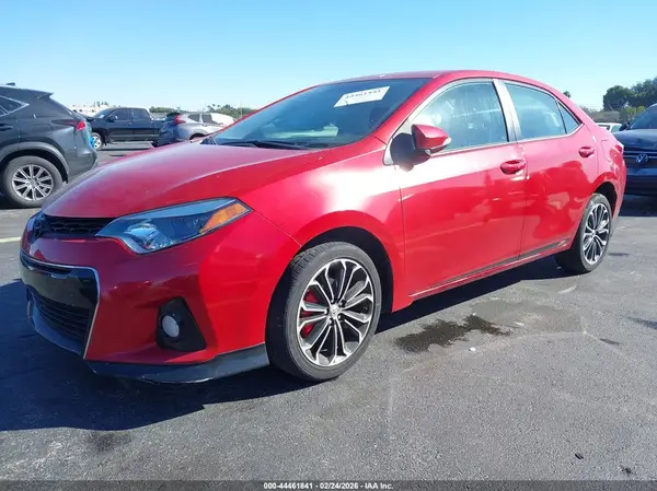 5YFBURHE7GP481835 2016 TOYOTA COROLLA - Image 2