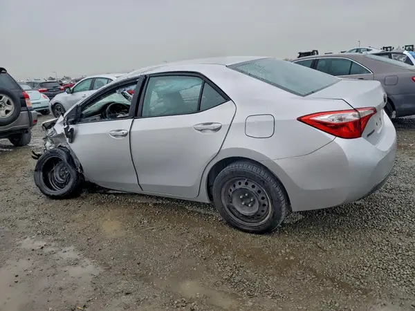 5YFBURHE7GP482421 2016 TOYOTA COROLLA - Image 2