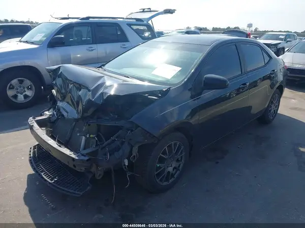 5YFBURHE7GP487067 2016 TOYOTA COROLLA - Image 2