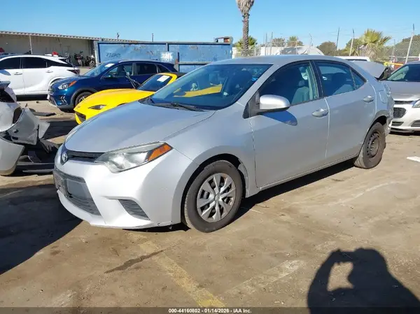 5YFBURHE7GP488199 2016 TOYOTA COROLLA - Image 2