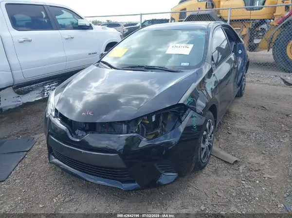5YFBURHE7GP507544 2016 TOYOTA COROLLA - Image 2