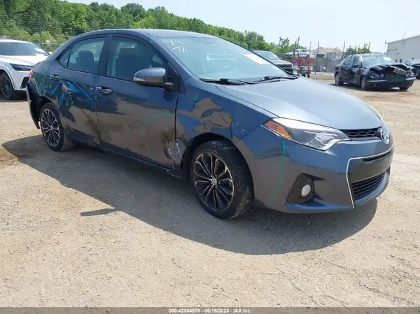 5YFBURHE7GP518673 2016 TOYOTA COROLLA - Image 1