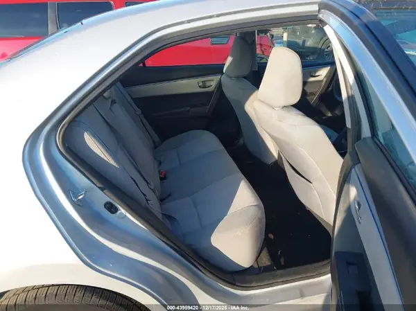 5YFBURHE7GP521329 2016 TOYOTA COROLLA - Image 8
