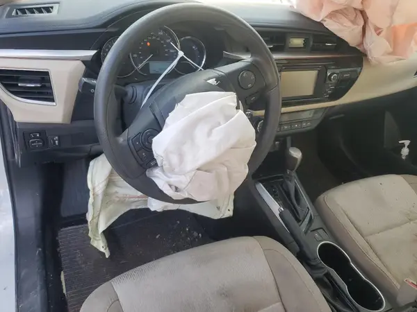 5YFBURHE7GP523050 2016 TOYOTA COROLLA - Image 8