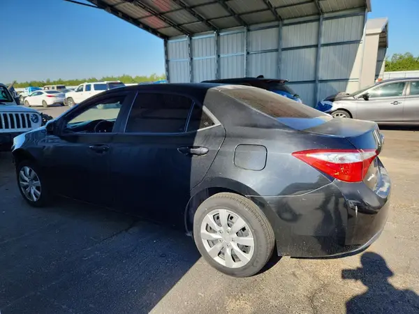 5YFBURHE7GP523677 2016 TOYOTA COROLLA - Image 2