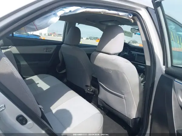 5YFBURHE7GP526465 2016 TOYOTA COROLLA - Image 8