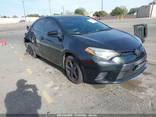 5YFBURHE7GP542195 2016 TOYOTA COROLLA - Image 1