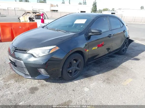 5YFBURHE7GP542195 2016 TOYOTA COROLLA - Image 2