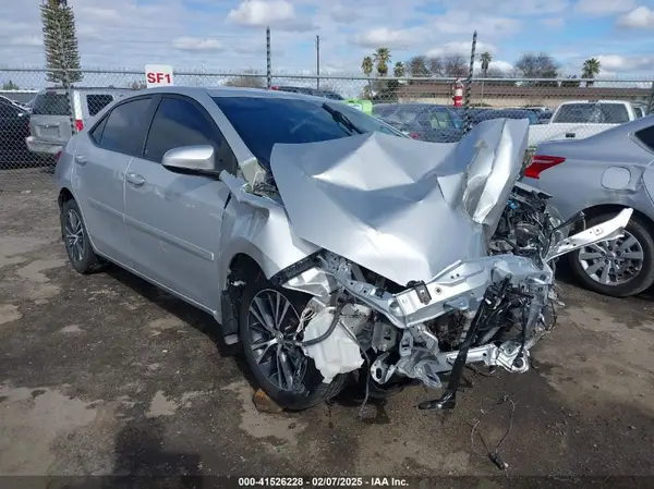 5YFBURHE7GP543881 2016 TOYOTA COROLLA - Image 1