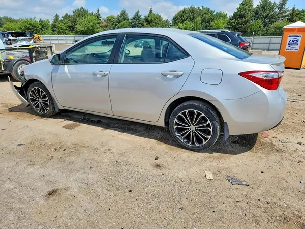 5YFBURHE7GP545193 2016 TOYOTA COROLLA - Image 2