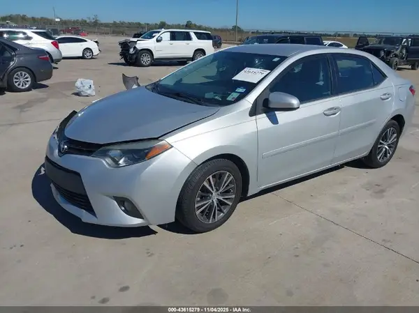 5YFBURHE7GP549292 2016 TOYOTA COROLLA - Image 2