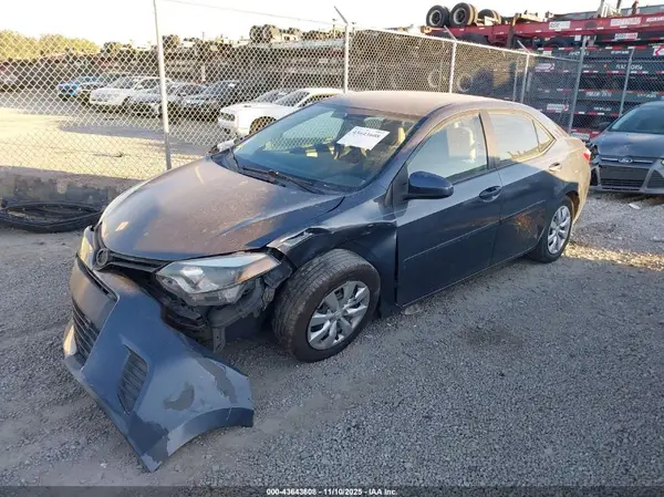 5YFBURHE7GP549745 2016 TOYOTA COROLLA - Image 2
