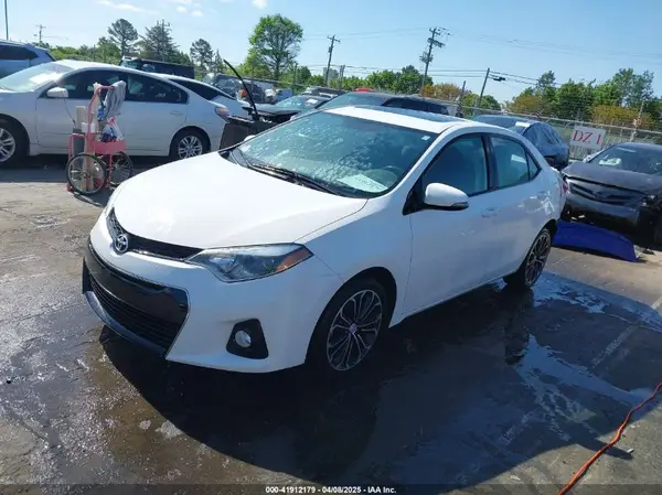 5YFBURHE7GP554329 2016 TOYOTA COROLLA - Image 2