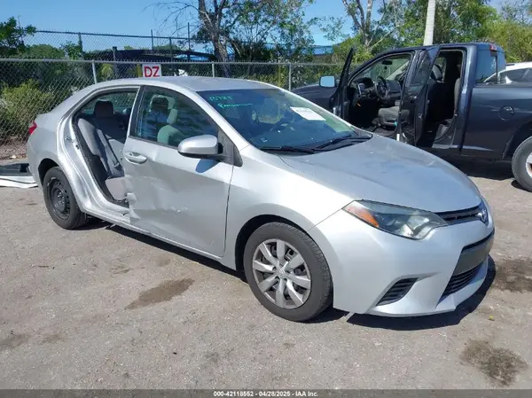 5YFBURHE7GP557618 2016 TOYOTA COROLLA - Image 1