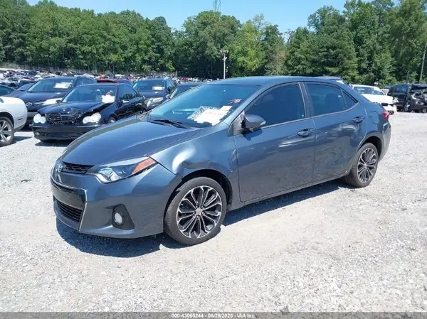 5YFBURHE7GP560602 2016 TOYOTA COROLLA - Image 2